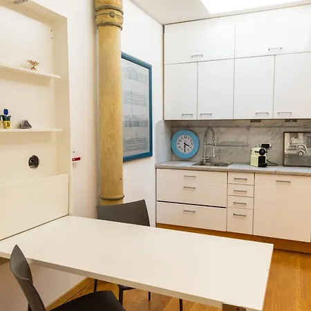 Le Residenze Di Giulia ゲストハウス 4*