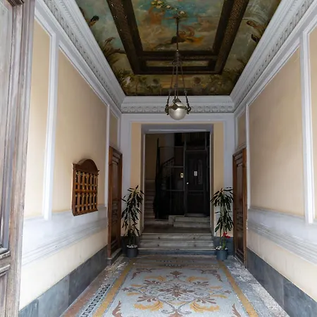 ゲストハウス Le Residenze Di Giulia 4*