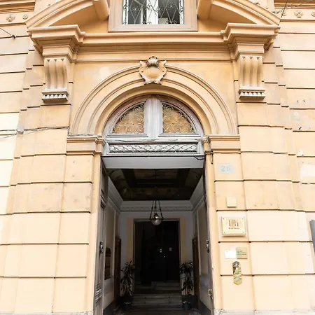 Le Residenze Di Giulia Gasthof Rom